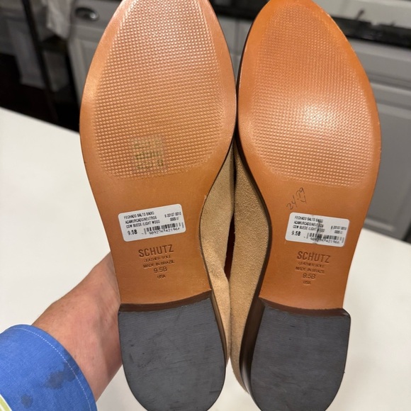 Schutz Loafers Flats Womens 9.5B Suede Leather Slip-On Beige Tan Classic NEW! - Picture 8 of 8